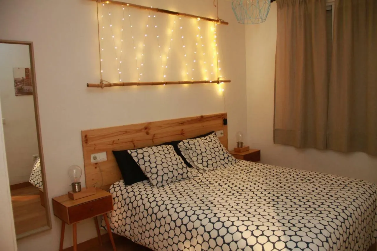 Cozy & Bright Apartment Malaga